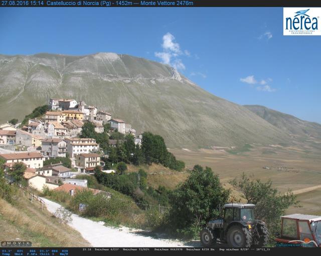 castelluccio.jpg