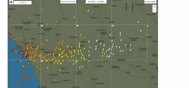 FireShot Screen Capture #030 - 'Fulmini e tuoni in tempo reale - Mappa in tempo reale fulmini Google' - it_blitzortung_org_live_dynamic_maps_php_map=1.png