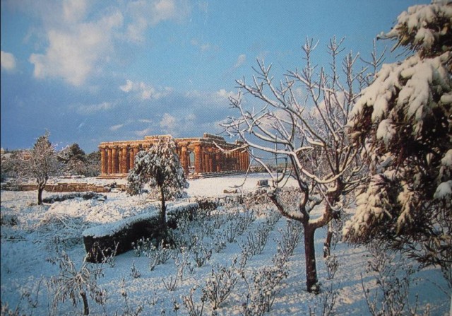 paestum85.jpg