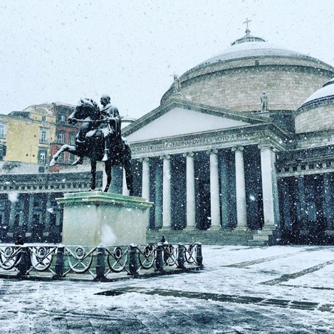 piazza-plebiscito-napoli-01.png