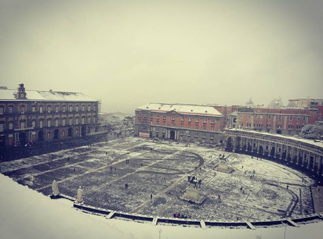 piazza-plebiscito-napoli-02.png