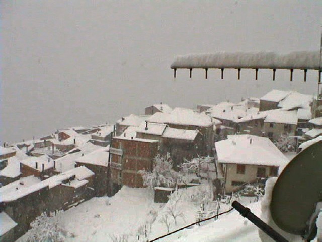Montano 2005-03.jpg