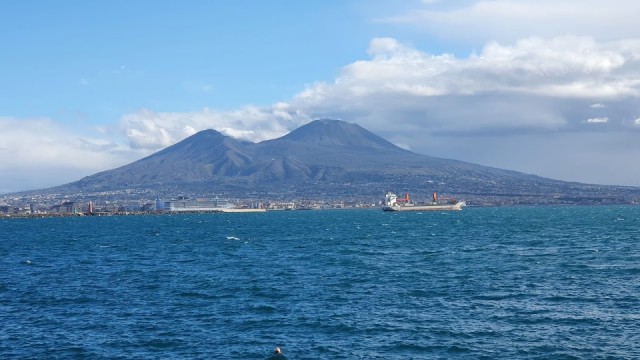 napoli vesuvio 01012021 h10.jpg