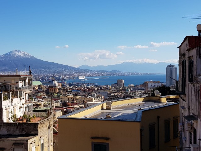 Napoli centro 16012021 h12.jpg