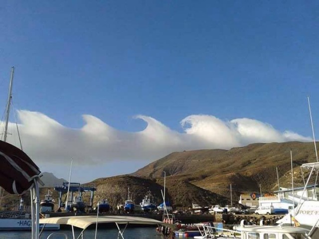 Instabilità di Kelvin-Helmholtz.jpg