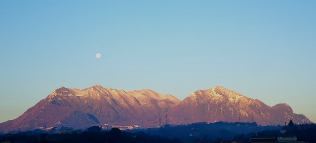 Montevergine sole e Luna.jpg