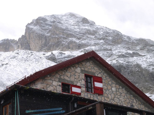 rifugiofranchetti.jpg