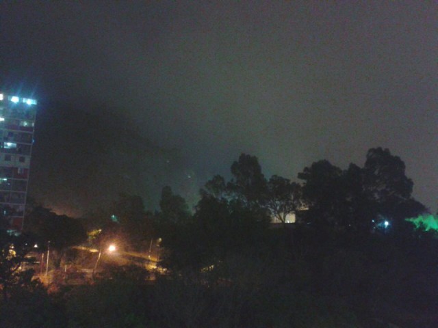 nebbia caracas.jpg