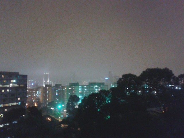 nebbia caracas.jpg